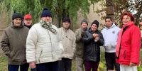 Návšteva miestneho cintorína v Hornom Bare-zapaľovanie sviečok za duše zosnulých